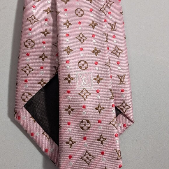 Louis Vuitton Tie Pink - Picture 2 of 3